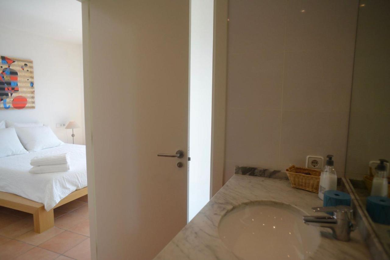Beachfront Duplex With Terrace And Sea Views - كاذاكيس المظهر الخارجي الصورة